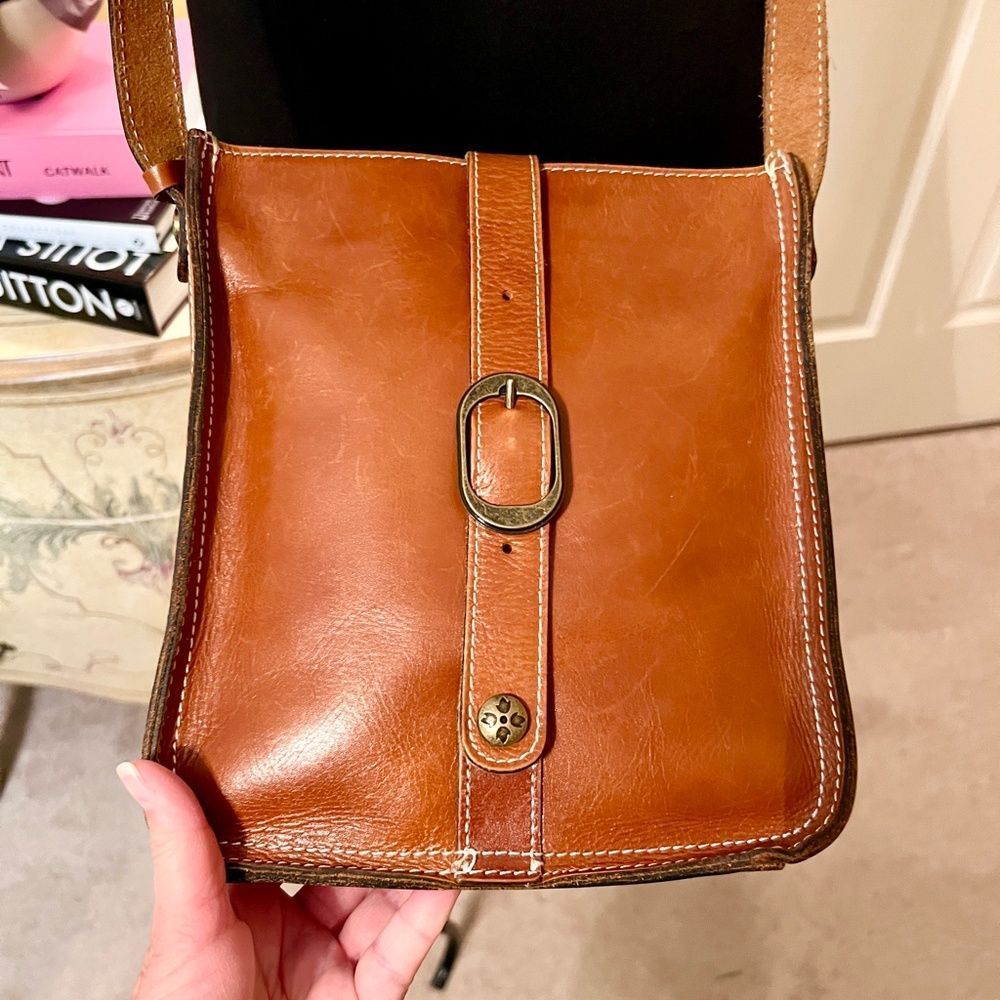 Patricia Nash Crossbody Bag Cognac Brown EEUC